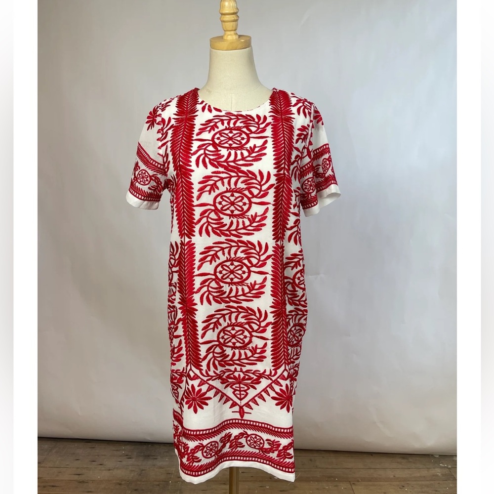 all:row Embroidered Red & White Shift Dress Lined, Sz Medium